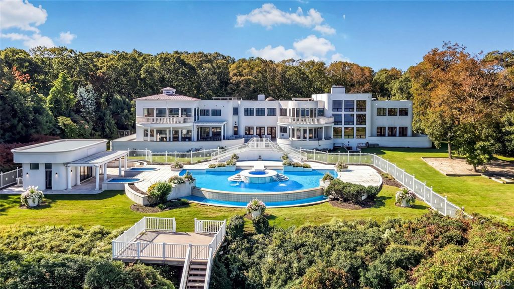 157 Cliff Road, Port Jefferson, NY 11777 — photo 2