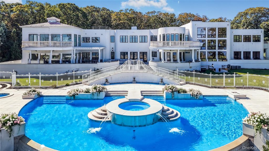 157 Cliff Road, Port Jefferson, NY 11777 — photo 3