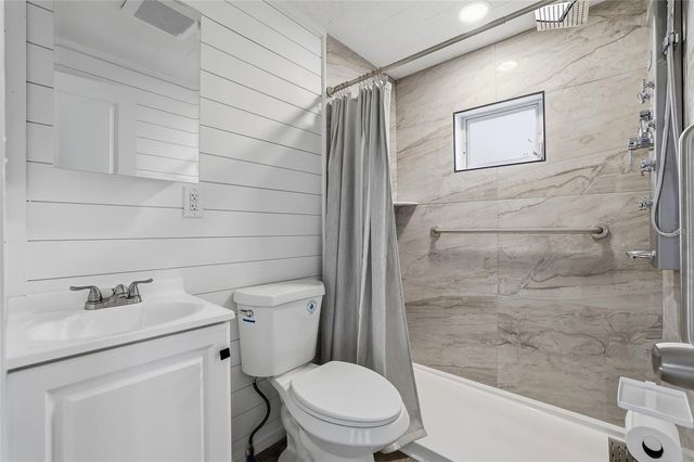 4851 W GANDY BOULEVARD B7L17, Tampa, FL 33611