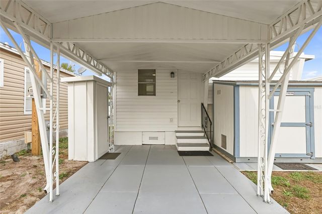 4851 W GANDY BOULEVARD B7L17, Tampa, FL 33611