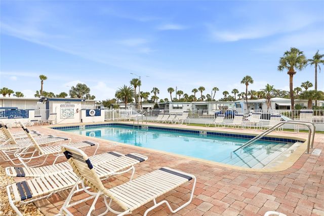 4851 W GANDY BOULEVARD B7L17, Tampa, FL 33611