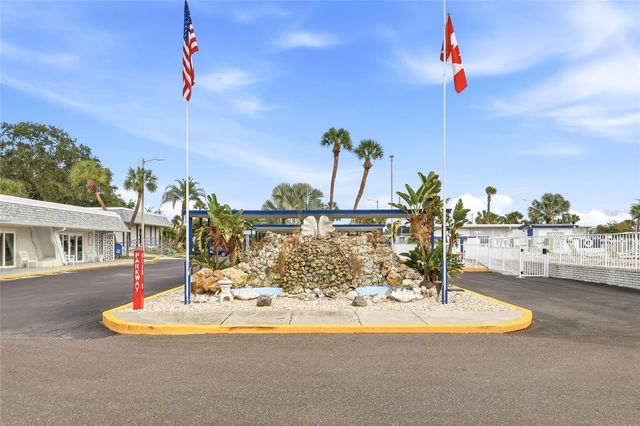 4851 W GANDY BOULEVARD B7L17, Tampa, FL 33611