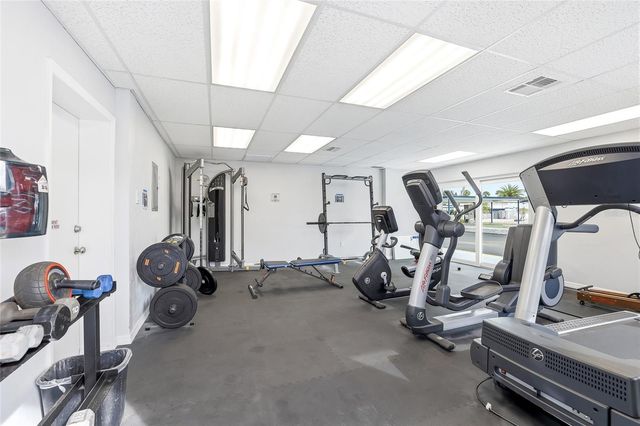 4851 W GANDY BOULEVARD B7L17, Tampa, FL 33611