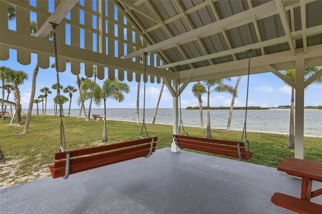 4851 W GANDY BOULEVARD B7L17, Tampa, FL 33611