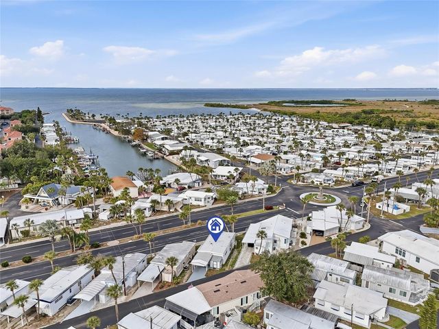 4851 W GANDY BOULEVARD B7L17, Tampa, FL 33611