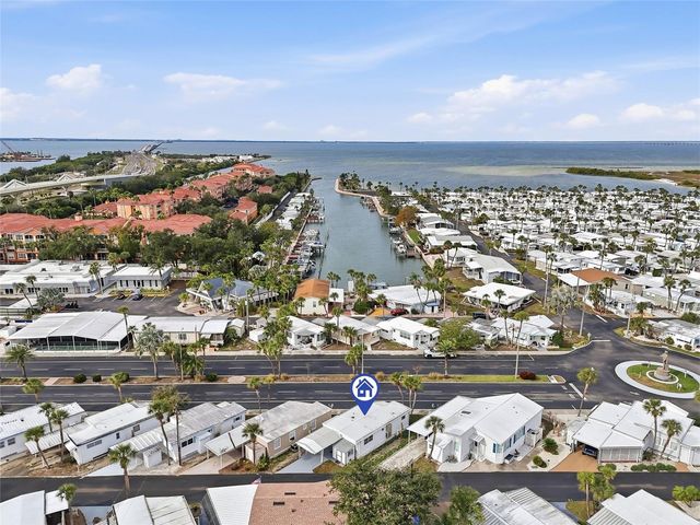 4851 W GANDY BOULEVARD B7L17, Tampa, FL 33611