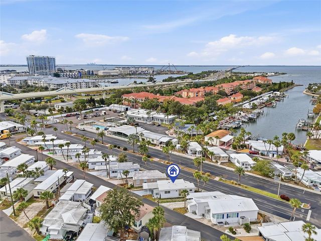 4851 W GANDY BOULEVARD B7L17, Tampa, FL 33611