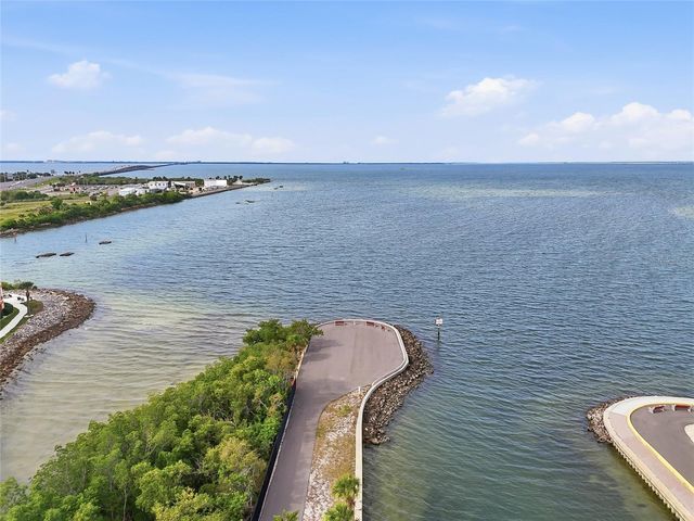 4851 W GANDY BOULEVARD B7L17, Tampa, FL 33611