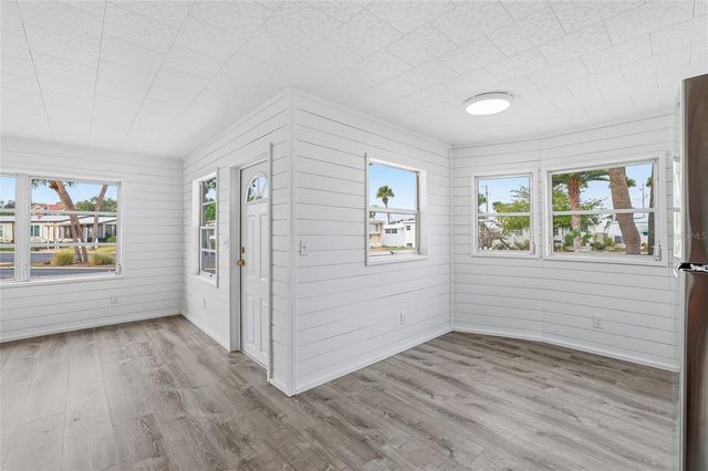 4851 W GANDY BOULEVARD B7L17, Tampa, FL 33611