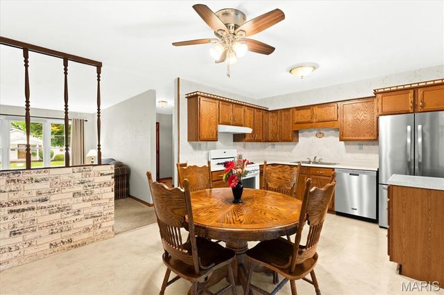 624 W Elm Street, Millstadt, IL 62260