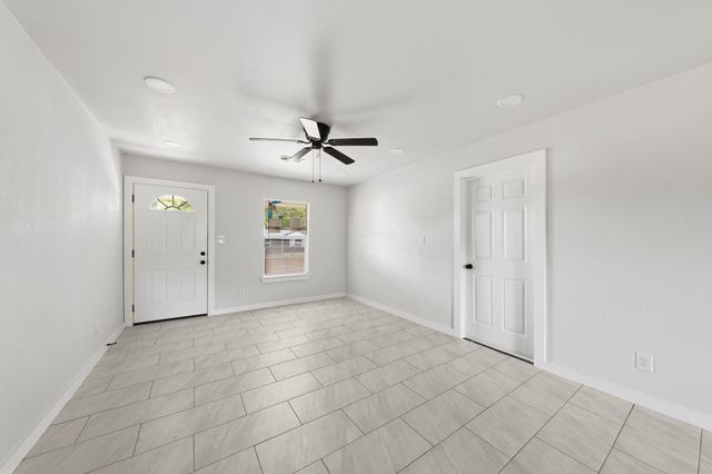 3245 Pacesetter Drive, Dallas, TX 75241
