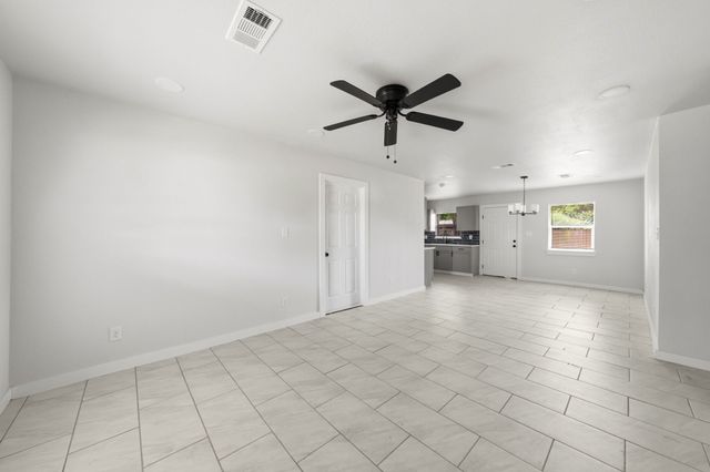 3245 Pacesetter Drive, Dallas, TX 75241