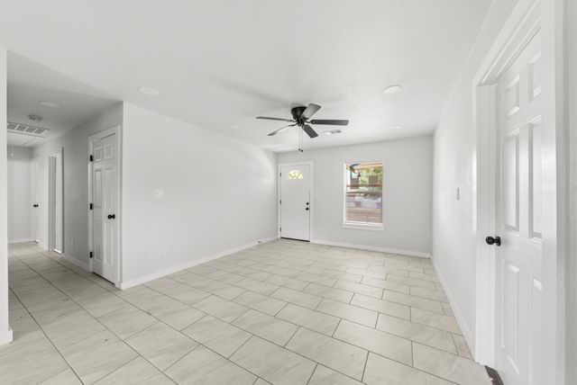 3245 Pacesetter Drive, Dallas, TX 75241