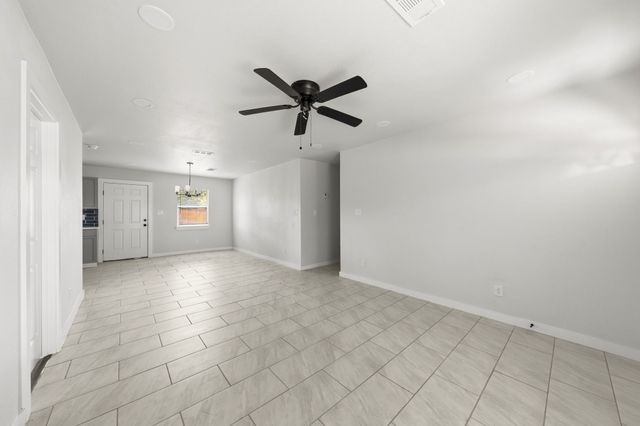 3245 Pacesetter Drive, Dallas, TX 75241