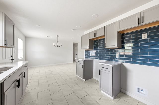 3245 Pacesetter Drive, Dallas, TX 75241