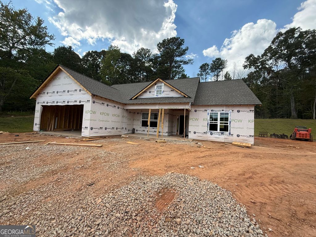 116 Fuller Court, Grantville, GA 30220