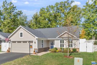 27 PINE KNOT DR, Palmyra, VA 22963