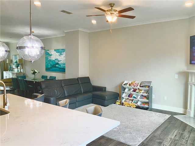 830 Fair View Circle, Roswell, GA 30076