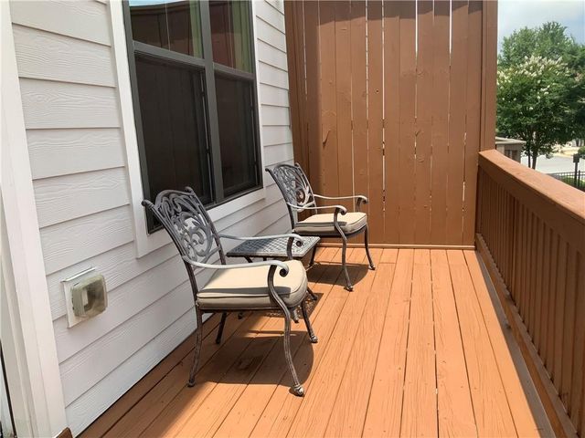 830 Fair View Circle, Roswell, GA 30076
