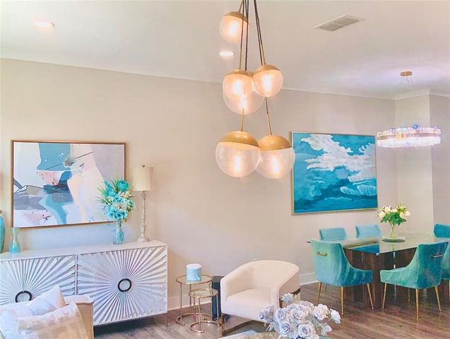 830 Fair View Circle, Roswell, GA 30076