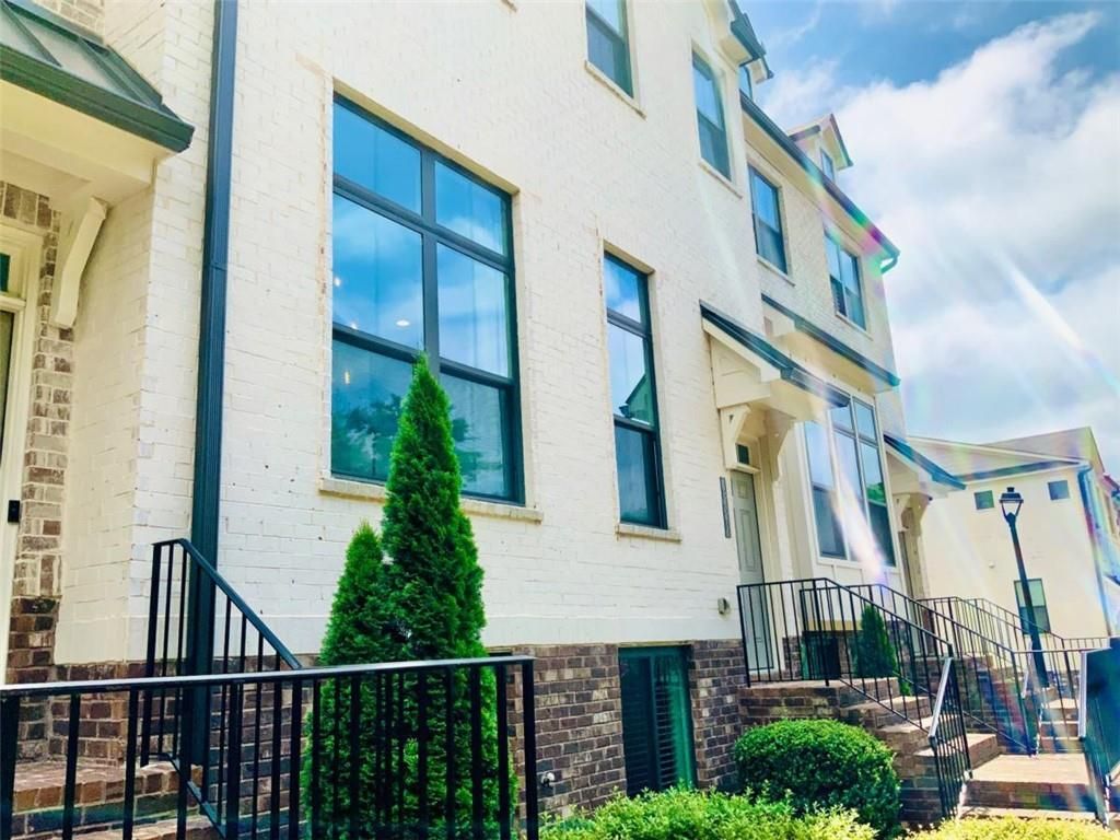 830 Fair View Circle, Roswell, GA 30076