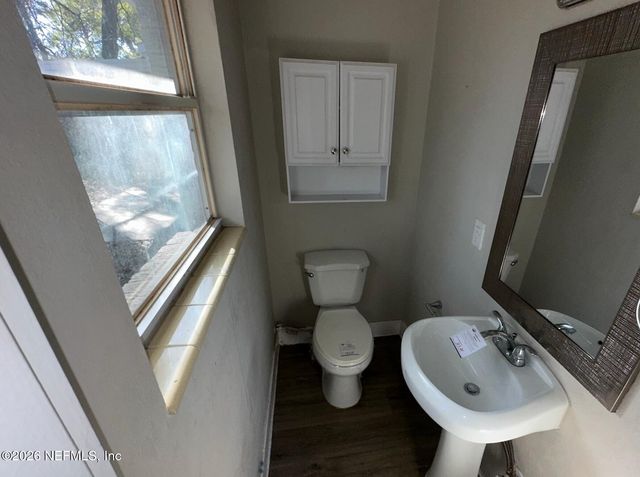 5725 HILLMAN Drive, Jacksonville, FL 32244