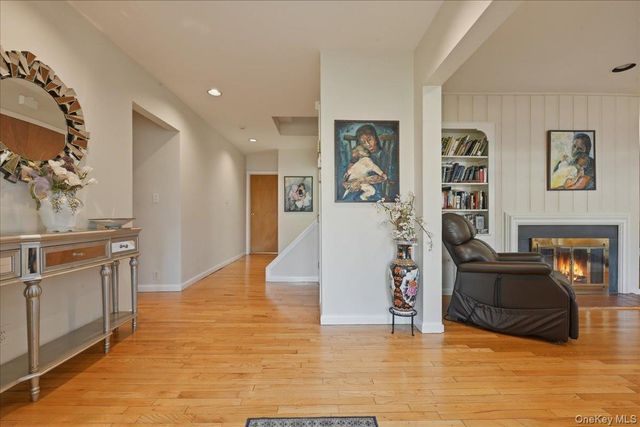 734 Berry Court, West Hempstead, NY 11552