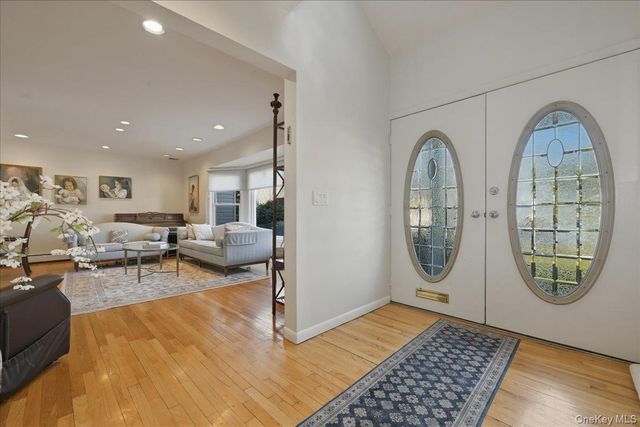 734 Berry Court, West Hempstead, NY 11552