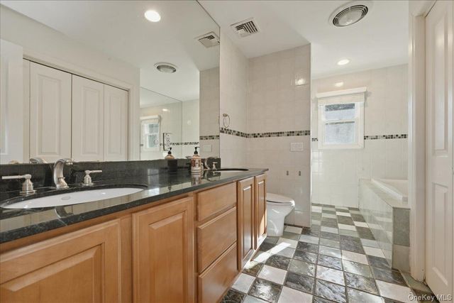 734 Berry Court, West Hempstead, NY 11552