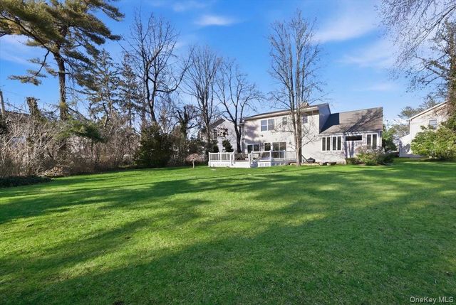 734 Berry Court, West Hempstead, NY 11552