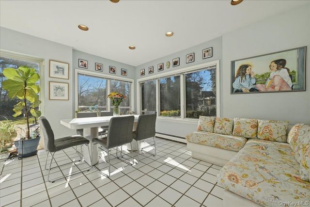 734 Berry Court, West Hempstead, NY 11552