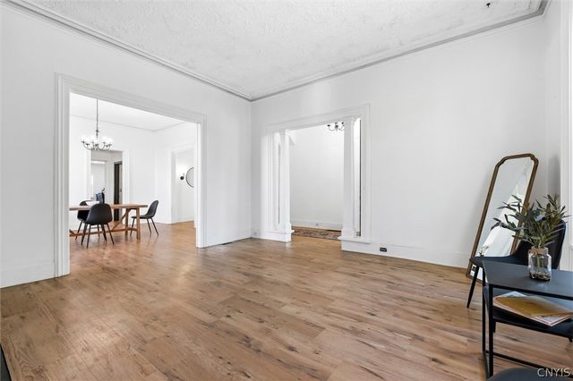 27 Elizabeth Street, Auburn, NY 13021