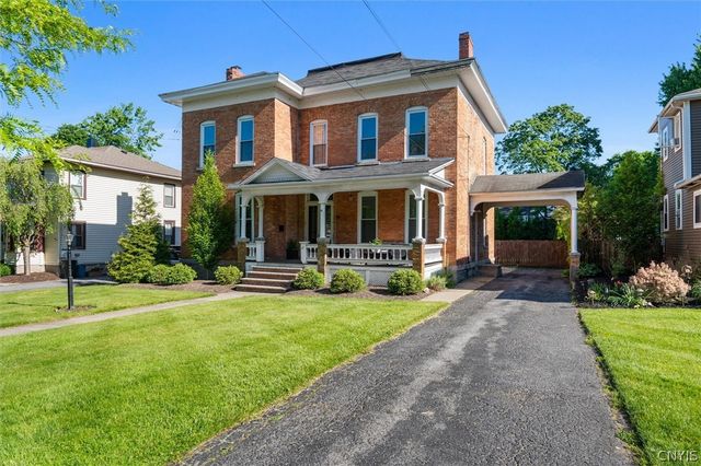 27 Elizabeth Street, Auburn, NY 13021