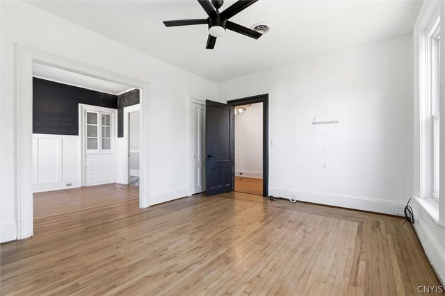 27 Elizabeth Street, Auburn, NY 13021