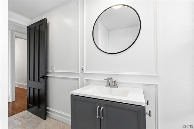 27 Elizabeth Street, Auburn, NY 13021