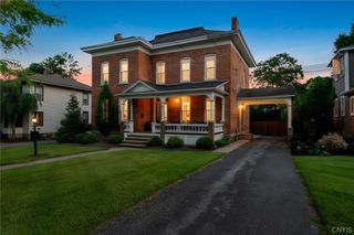 27 Elizabeth Street, Auburn, NY 13021