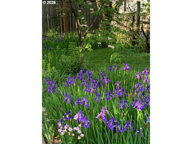 1506 Sw SPRING GARDEN St, Portland, OR 97219