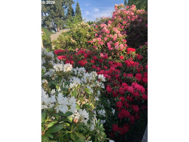 1506 Sw SPRING GARDEN St, Portland, OR 97219