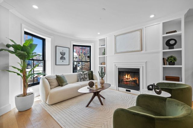 667 Tremont Street A, Boston, MA 02118