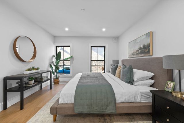 667 Tremont Street A, Boston, MA 02118