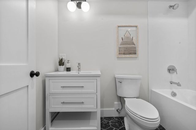 667 Tremont Street A, Boston, MA 02118