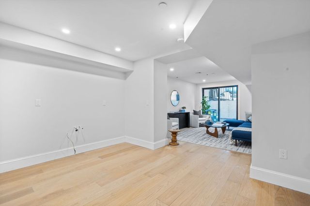 667 Tremont Street A, Boston, MA 02118