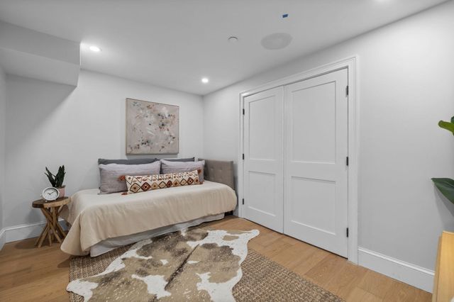 667 Tremont Street A, Boston, MA 02118