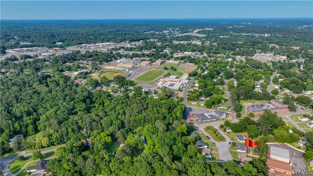 2715 Stone, Northport, AL 35476