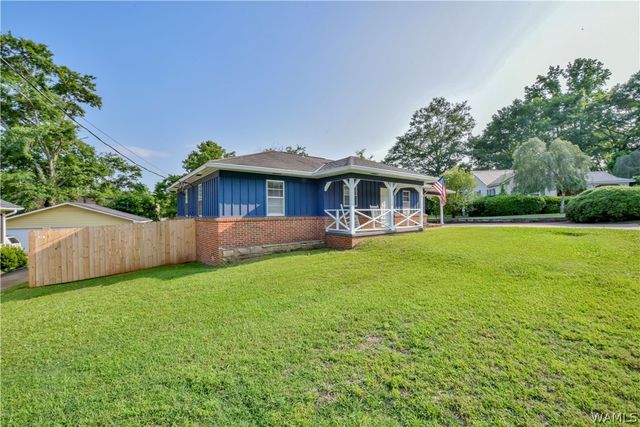 2715 Stone, Northport, AL 35476