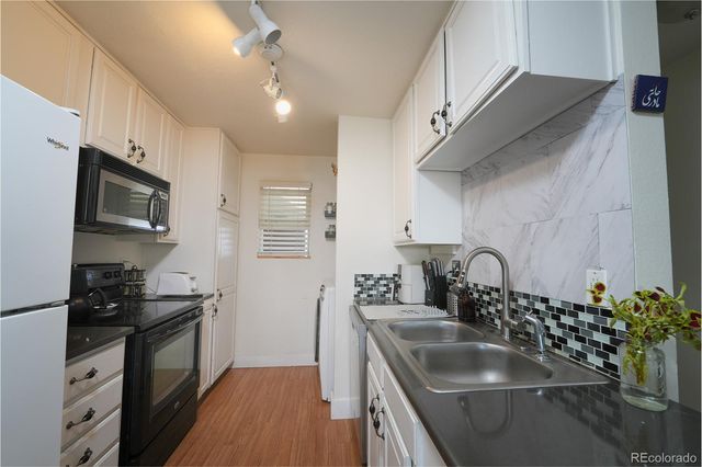 865 S Quebec Street 302A, Denver, CO 80247