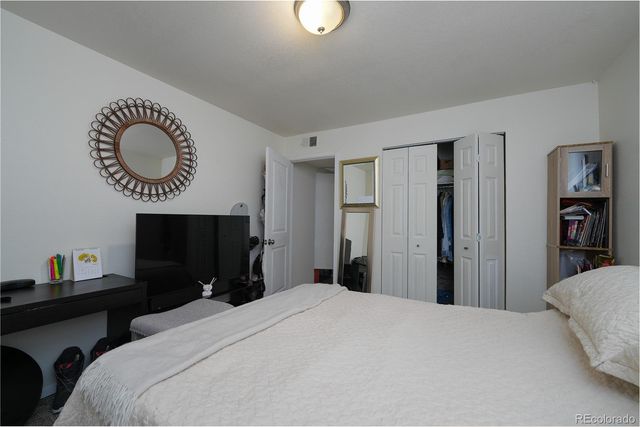 865 S Quebec Street 302A, Denver, CO 80247