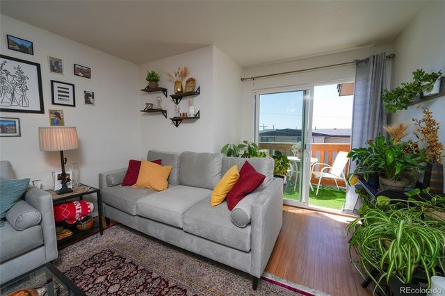 865 S Quebec Street 302A, Denver, CO 80247