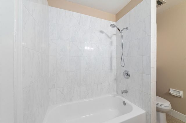 889 Wax Myrtle Lane, Houston, TX 77079