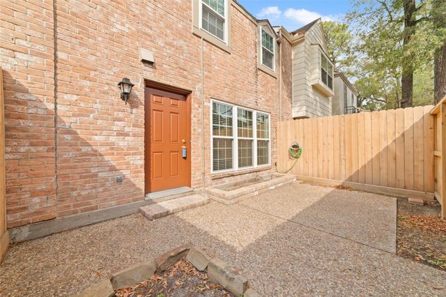 889 Wax Myrtle Lane, Houston, TX 77079